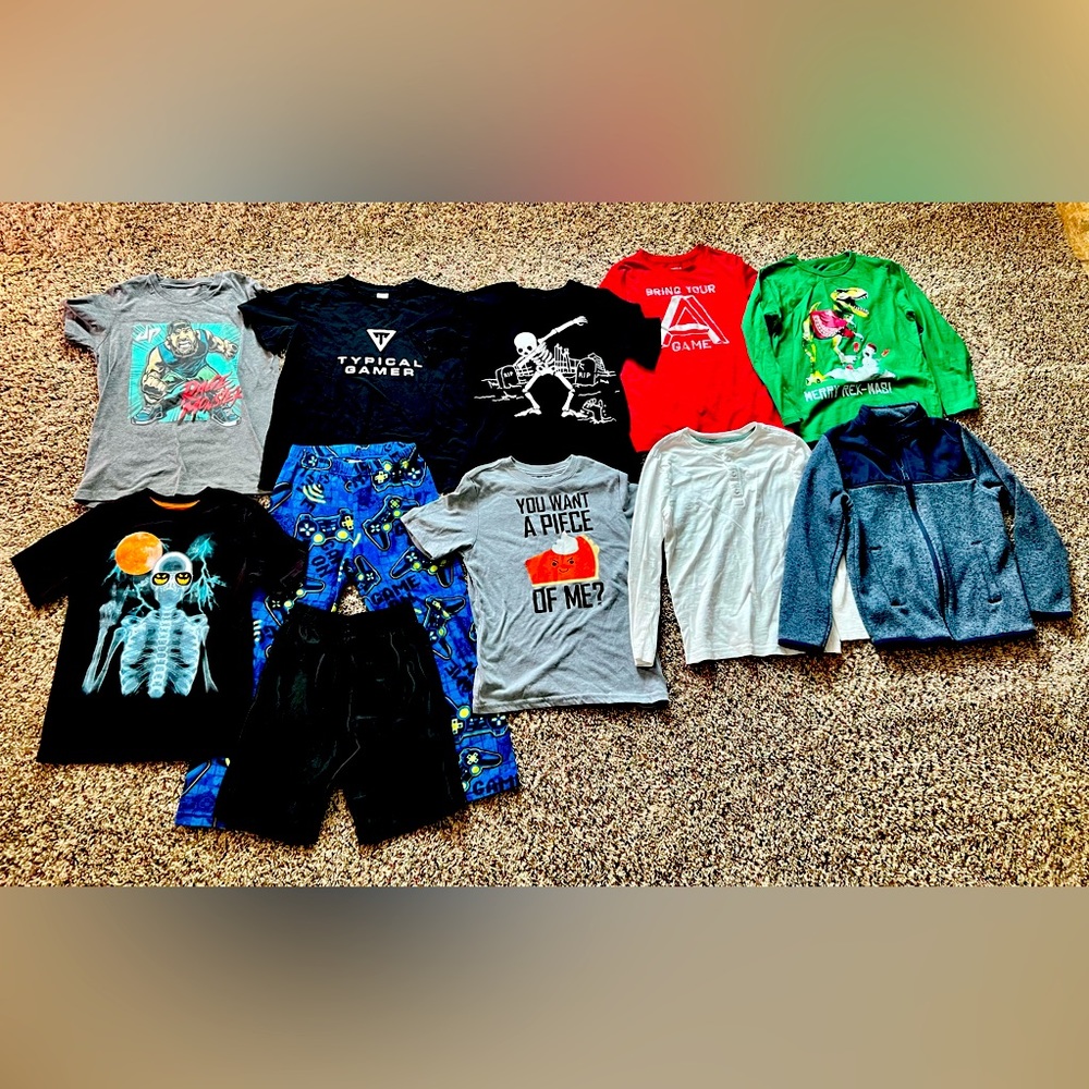Lot of boys clothes size medium